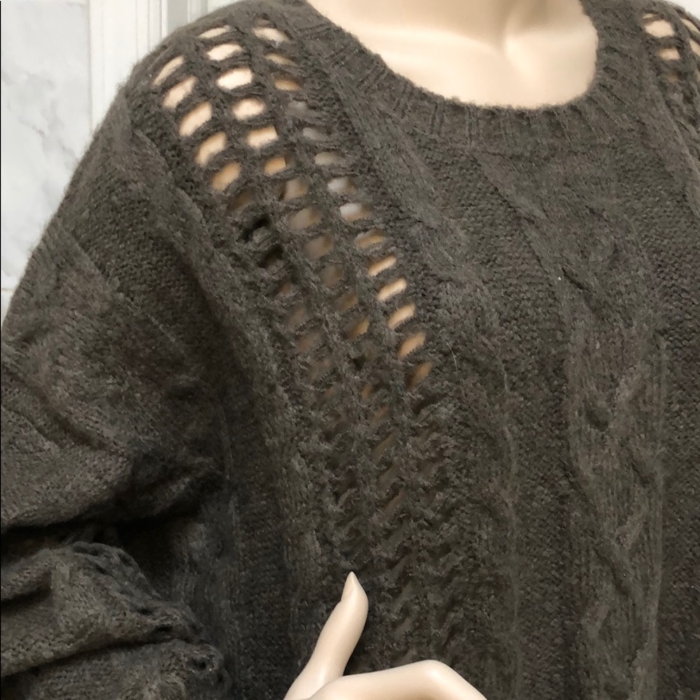 OLIVE TUNIC SWEATER TOP - Picture 8 of 8